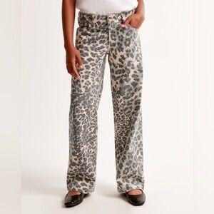 Abercrombie Kids Girls Leopard Lightweight Low Rise Baggy Jeans